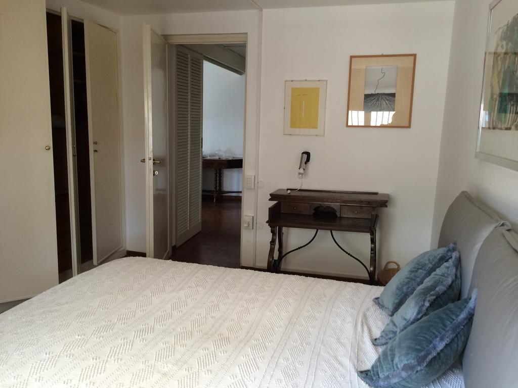 Eutropio Apartment *